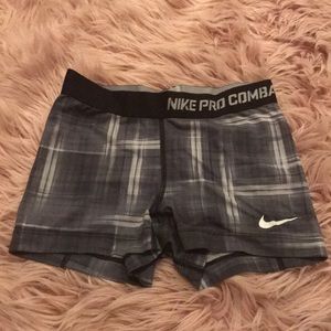 Nike pro combat dry-fit